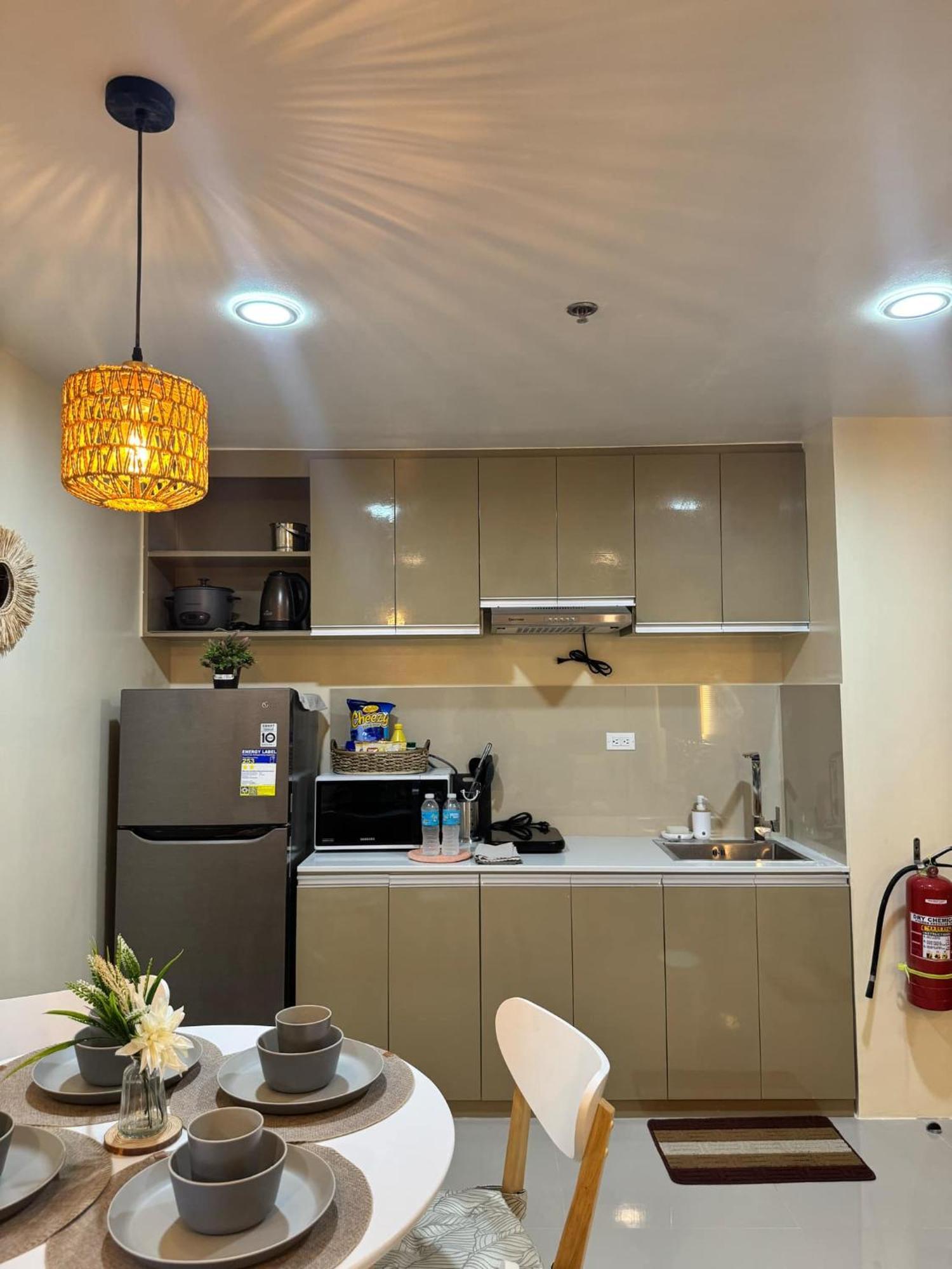 Condo 801 Bernwood Tower Iloilo City Bagian luar foto