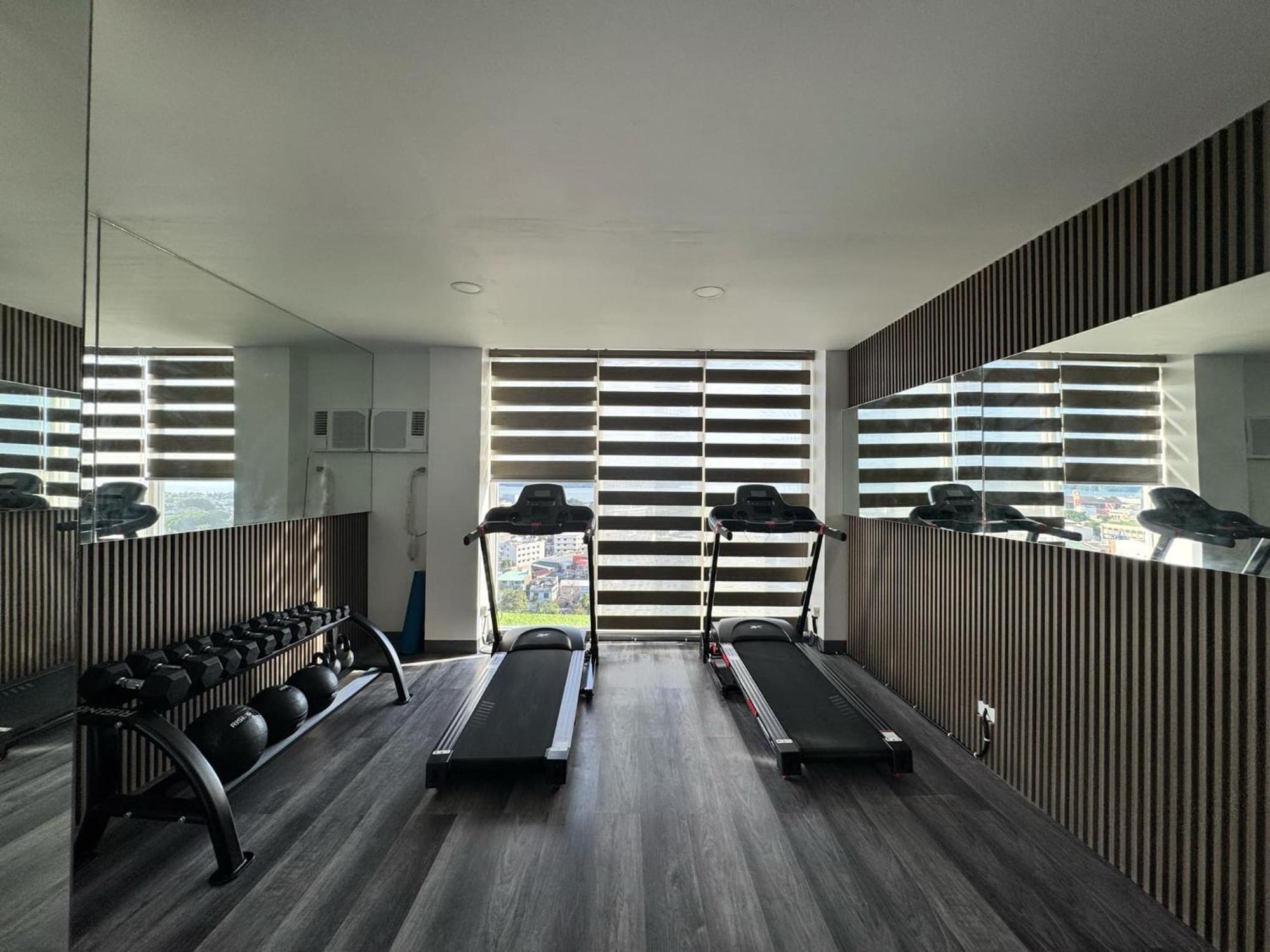 Condo 801 Bernwood Tower Iloilo City Bagian luar foto